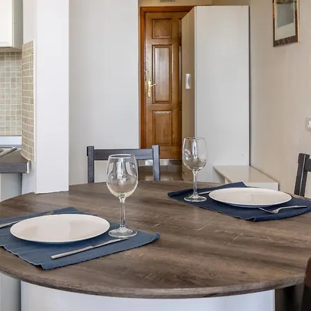 Ocean And Siam Park View 公寓 *