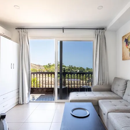 Lägenhet Ocean And Siam Park View