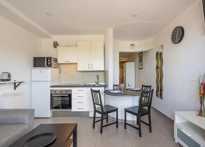 شقة Ocean And Siam Park View