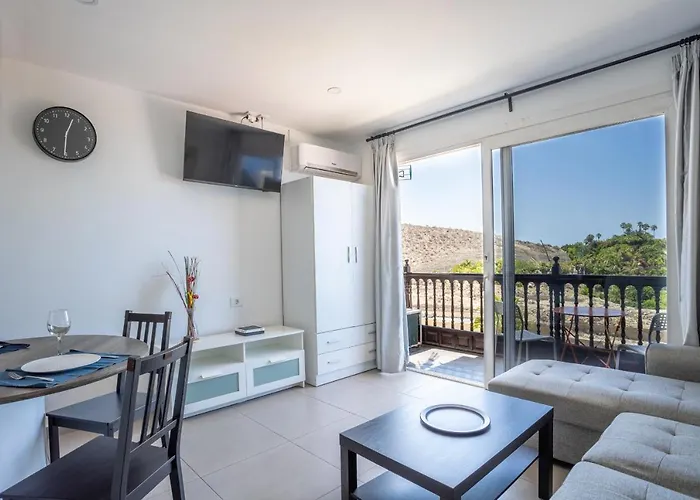 Ocean And Siam Park View شقة